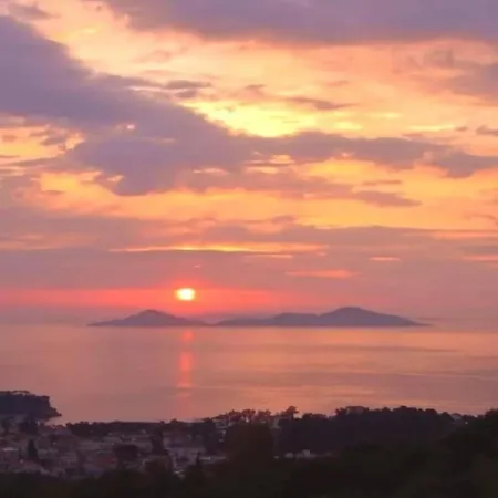 το σπίτι του παππού Holiday home *