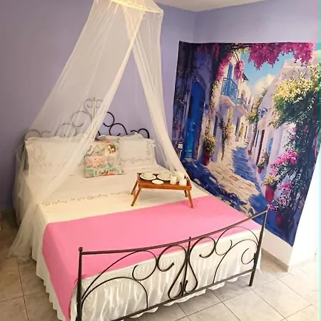 το σπίτι του παππού Case de vacanță Isomata
