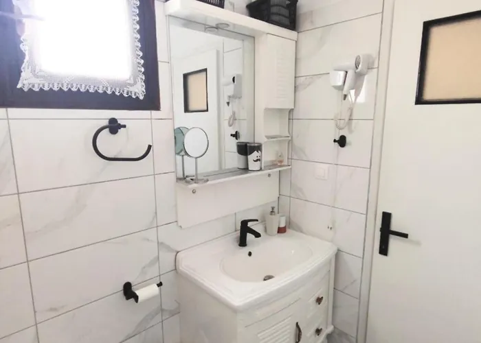 Το Σπίτι Του Παππού Alónnisos